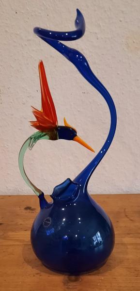 Rosenvase blau mit Vogel